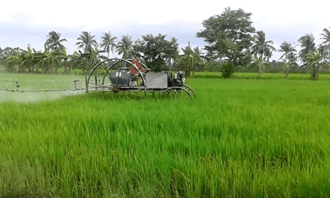 Bạc Liêu: Nhà sáng chế máy phun thuốc trừ sâu không chuyên