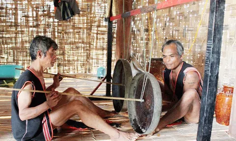 Chiêng Tha – Nhạc cụ độc đáo của người dân tộc B’râu
