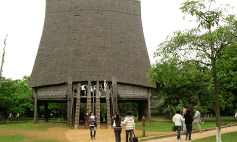 Từ 01/01/2017, Bảo tàng Dân tộc học Việt Nam thu phí tham quan theo mức mới