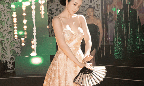  Thanh Mai bất ngờ thể hiện tài năng múa trên sân khấu