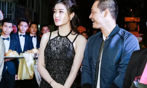  MC Phan Anh liên tục liếc nhìn Huyền My