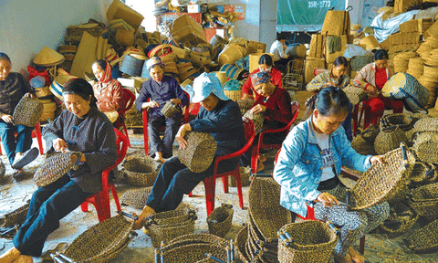 Làng truyền thống gắn với nông thôn mới