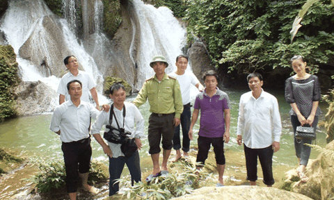 Tuyên Quang: Thác Pắc Hẩu, xã Sơn Phú (Na Hang) hấp dẫn du khách