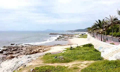 Mộc mạc bãi đá Ông Địa 