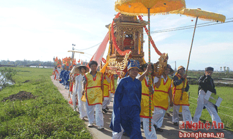 Lễ đại tế Lễ hội Đền Hoàng Mười