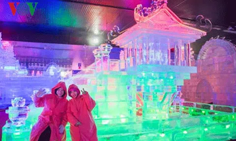 Chùa Một Cột bằng băng bất ngờ xuất hiện tại TP.HCM