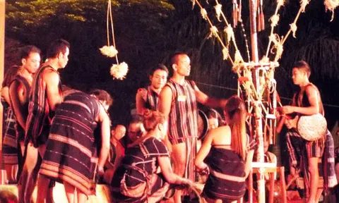 Đồng bào Cil dưới chân Núi Bà đẩy lùi hủ tục trong hôn nhân