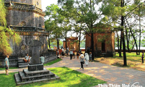 Chăm lo cho di sản