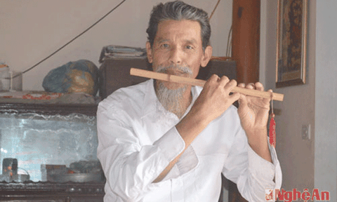 Cựu tù Phú Quốc mê ví giặm