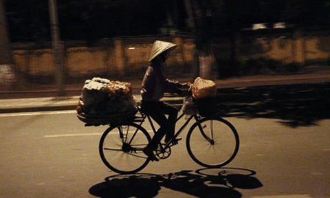 Hà Nội: Những phận đời trong đêm lạnh giá