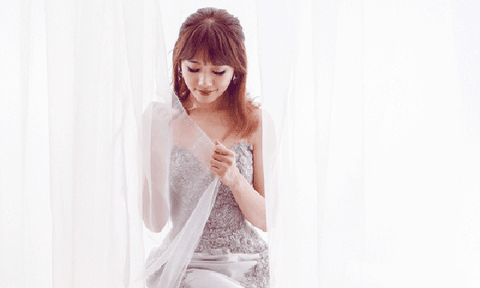  Hari Won làm cô dâu giữa tin sắp cưới Trấn Thành