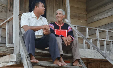 Người con của buôn làng