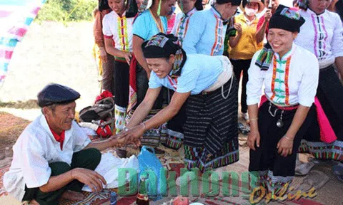 Chăm lo xây dựng đời sống văn hóa