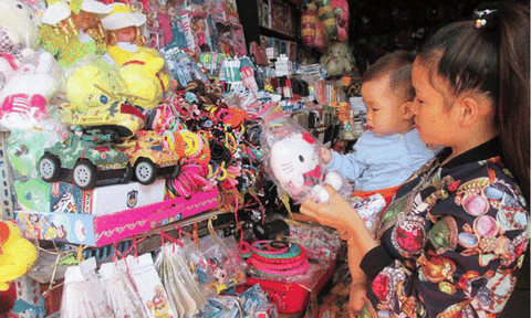 Cẩn trọng chọn đồ chơi cho con