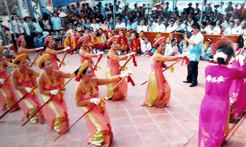 Lễ hội Cầu Ngư Quảng Bình: Bao giờ được nâng tầm di sản?