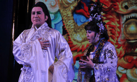 Cứu cải lương bằng phiên bản mới? 