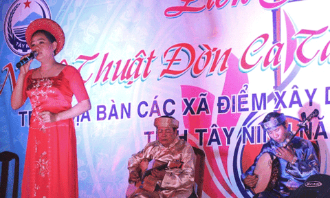 Khai mạc Liên hoan nghệ thuật “Đờn ca tài tử cải lương” các xã điểm xây dựng nông thôn mới