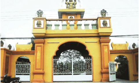 Thăm di tích khảo cổ Gò Thành