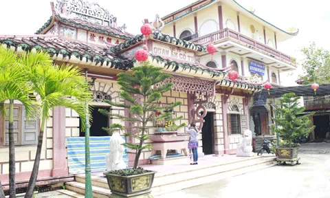 Cà Mau - di tích kiến trúc nghệ thuật Chùa phật tổ (sắc tứ quan âm cổ tự) – điểm du lịch văn hoá tâm linh