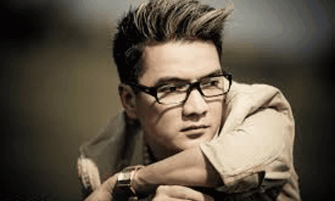 Đàm Vĩnh Hưng: Từ ông thợ cắt tóc vươn lên thành ông hoàng nhạc Việt 