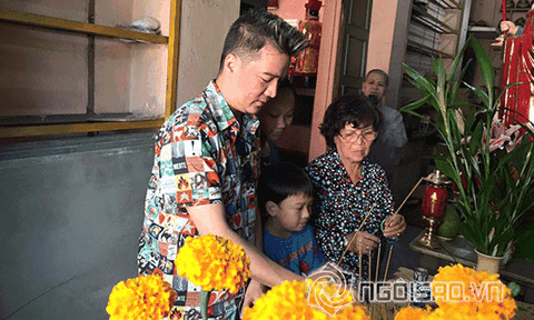 Người mẹ cờ bạc của Đàm Vĩnh Hưng từng là cô sinh viên ngành Y