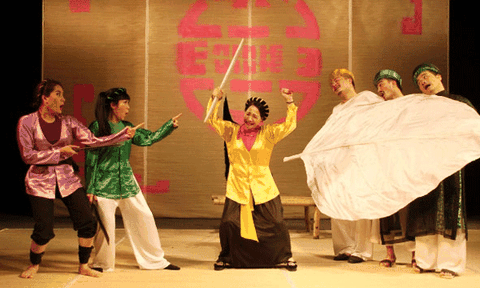 Chữa bệnh lệch chuẩn đạo đức bằng nghệ thuật