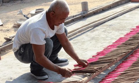 Cứu làng hương hơn 500 năm tuổi 