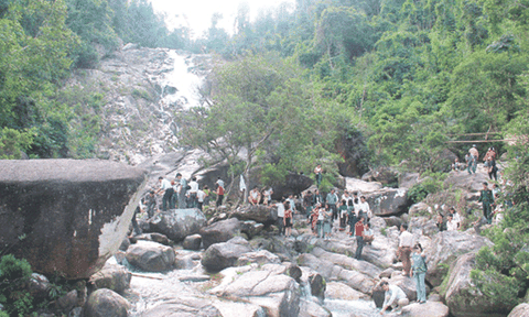 Đánh thức tiềm năng du lịch cộng đồng ở huyện Lang Chánh