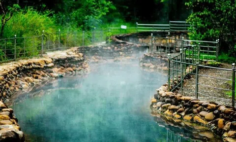 Trải nghiệm suối khoáng nóng Thanh Tân