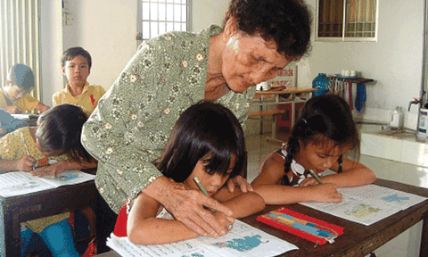 Người “lái đò” trọn đạo