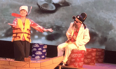 Khán giả cười nghiêng ngả trong hài Tết “Táo cười đón xuân 2017”