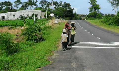 Nỗi buồn thăm thẳm ở nơi họ hàng... lấy nhau