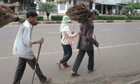 Phận người sau những tiếng rao...