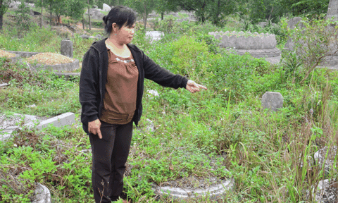 Mẹ của hơn 100 nấm mồ trẻ sơ sinh bị vứt bỏ