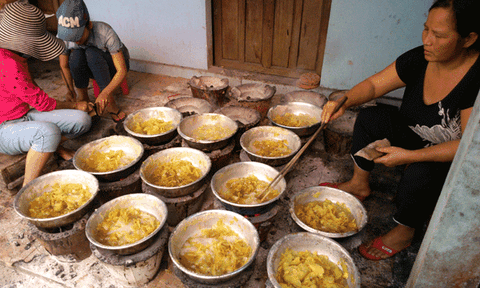 Nghề làm mứt gừng đặc sản vào mùa