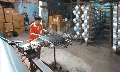 Làng dệt “giữa phố“