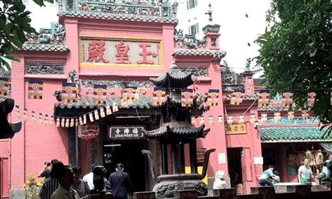 Độc đáo ngôi chùa có tuổi đời hơn 100 năm ở TP.HCM