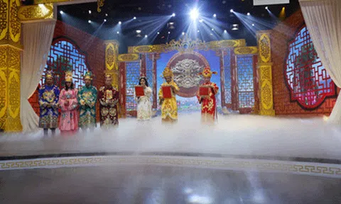 Táo quân 2017 thẳng thắn đả kích chuyện “cá - thép”, “chọn người tài - người nhà“