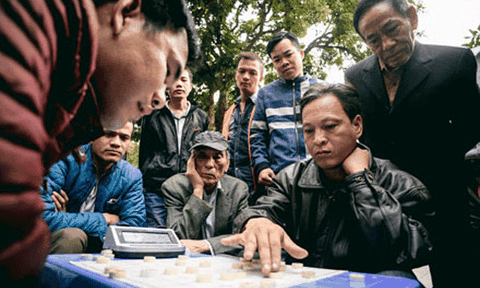 Cờ tướng chùa Vua - lễ hội tĩnh lặng trong mùa sôi động