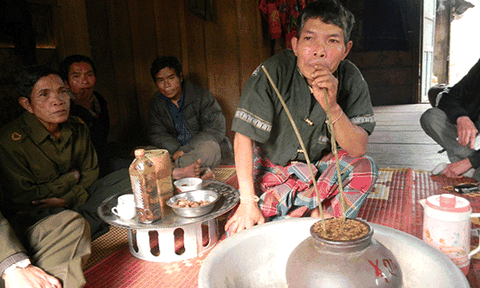 Tục ăn uống độc đáo của người Ma Coong