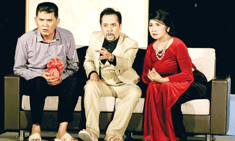 Tết: Kịch thắng lớn, phim chật vật