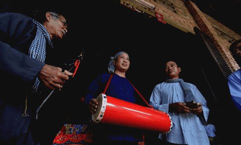 Hát Sắc bùa: Phong tục lâu đời với nhiều nét độc đáo của người dân Bến Tre