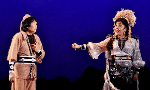 Minh Vương - Lệ Thủy "vượt dốc" Sân khấu Vàng