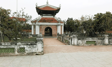 Ngày xuân thăm Văn Miếu xứ Đoài