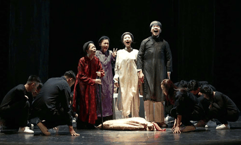 Tạm biệt với nghệ thuật “học chay”