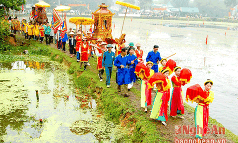 Sẵn sàng cho ngày khai hội Đền Đức Hoàng