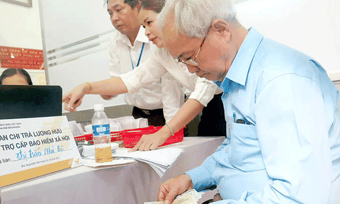 Ồ ạt nghỉ hưu sớm trước năm 2018 - chưa chắc đã có lợi