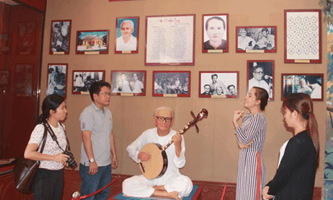 Ông Cao Văn Lầu và những giai thoại 