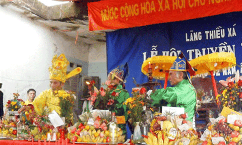 Tục ‘ăn tết lại’ của người dân miền biển