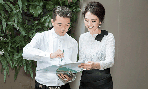 Mr. Đàm được mời sang Canada chấm Hoa hậu